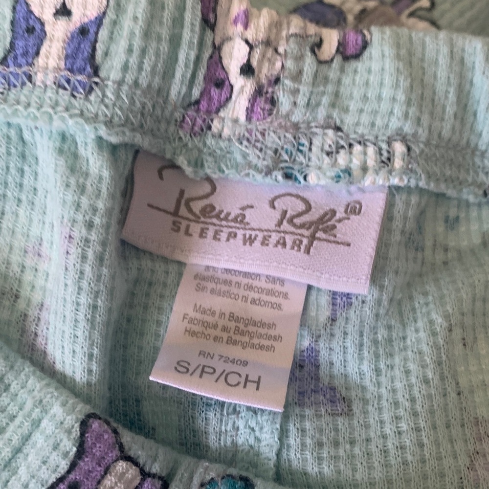 EUC Rena Rofe’ PJ Set - Picture 3 of 3